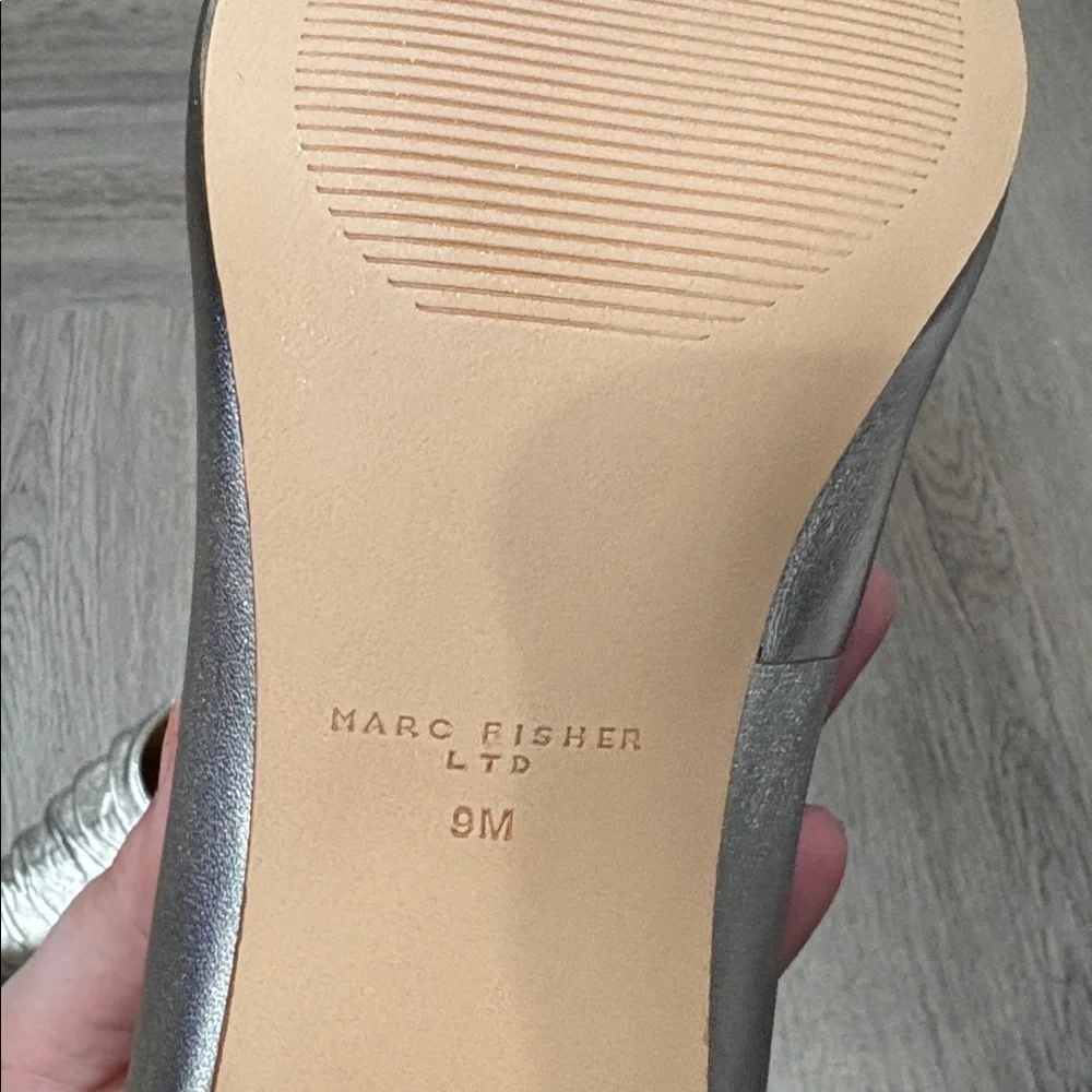 Marc Fisher LTD Women's PARIA Pump, Light Gold Leather 710, 9 M